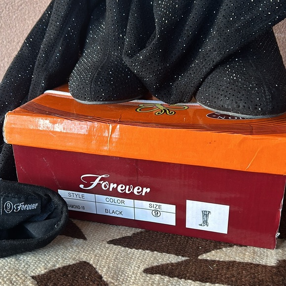 90’s Fashion Forever Thigh High Women’s Boots Suede Rhinestone Studded Size 9 - Picture 15 of 15